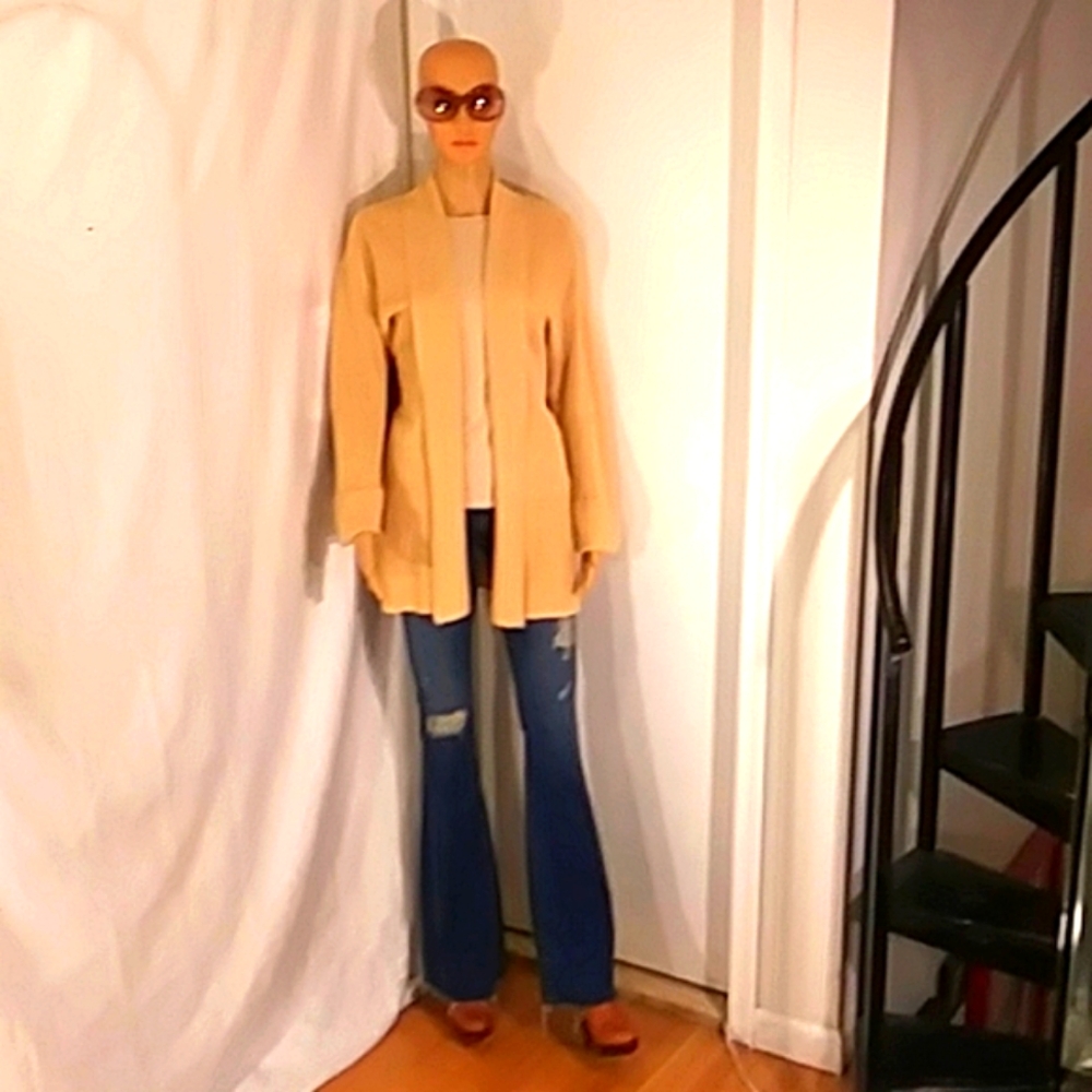 Like New Ralph Lauren Golden Tan Sweater